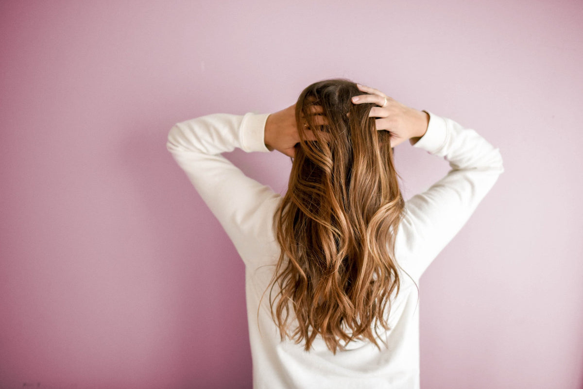 Glänzendes Haar mit Kollagen-Nahrungsergänzung
